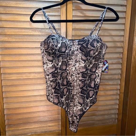 Y2K Glam Rocks L Snake Print Bodysuit NEW - Picture 5 of 6